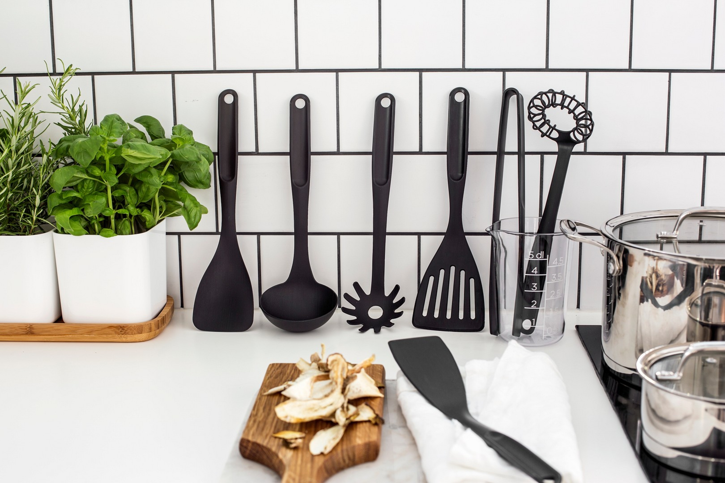 Kitchen utensils