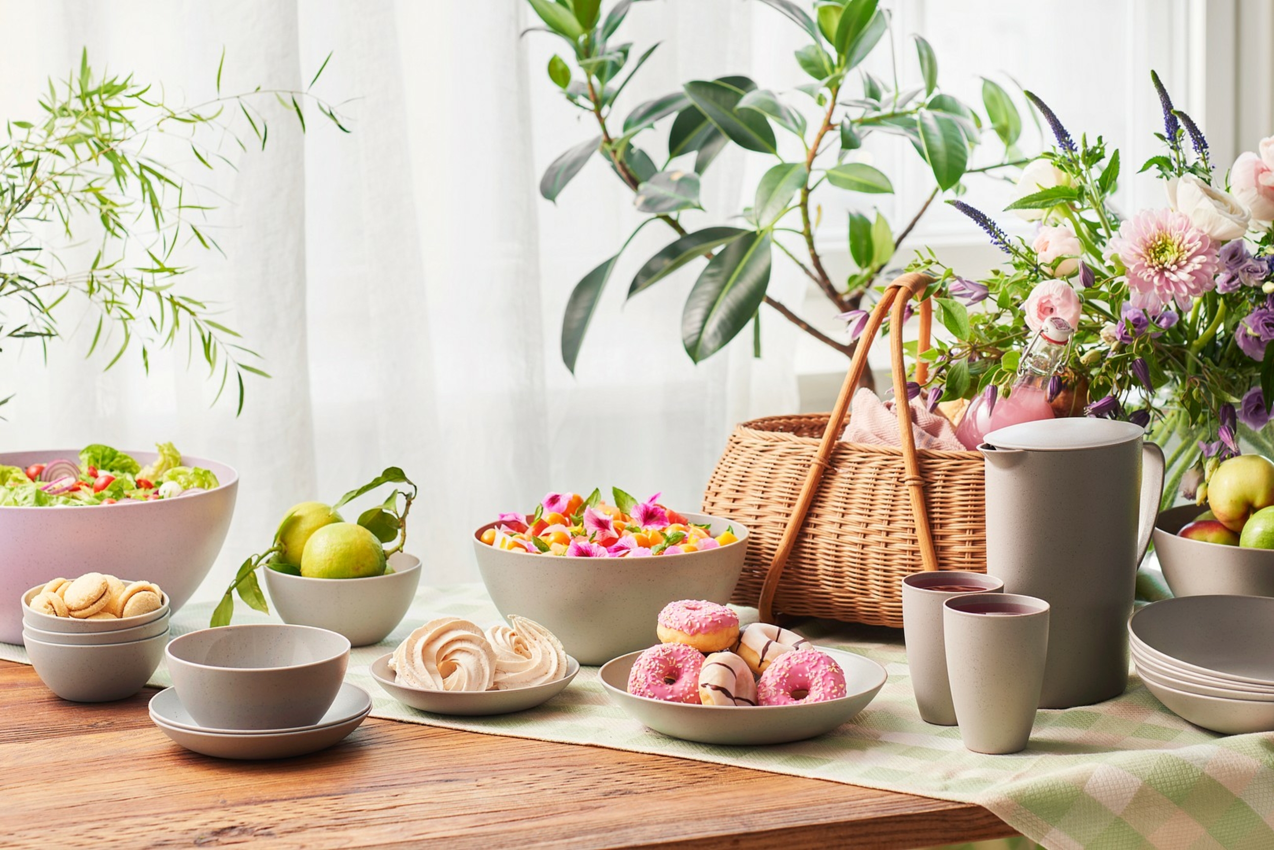 Tableware