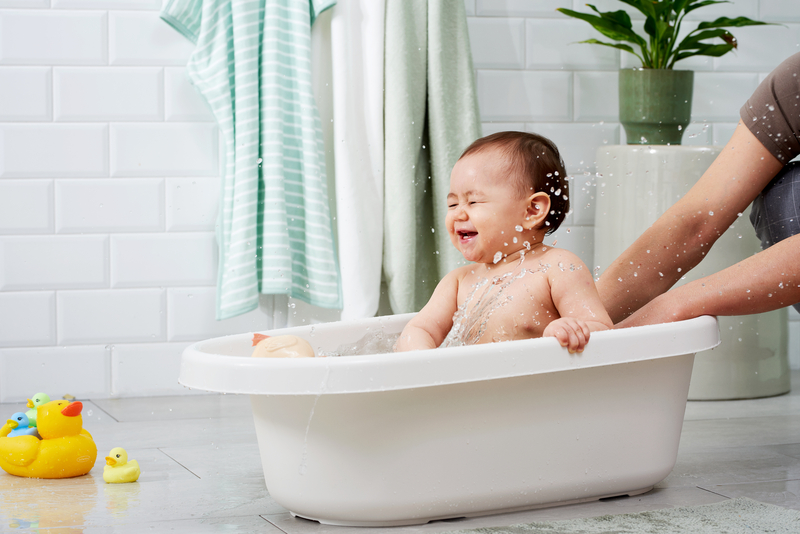 Orthex bathtub for babies