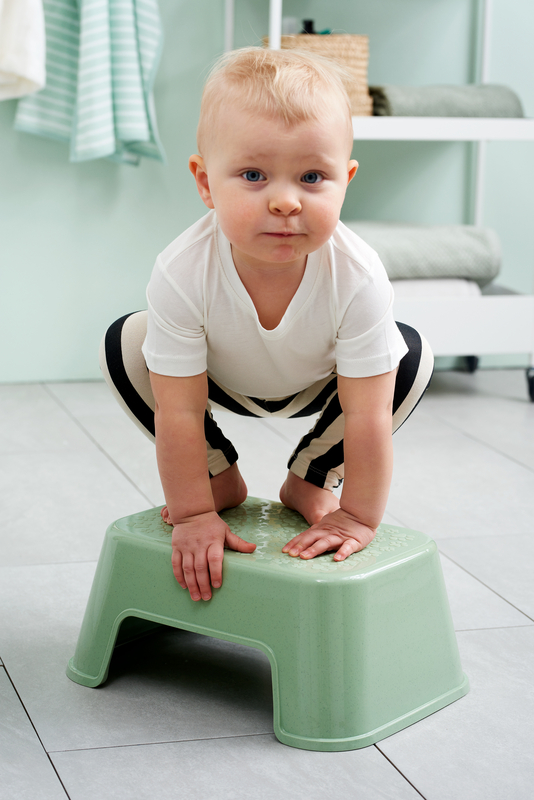 Orthex kid's step stool
