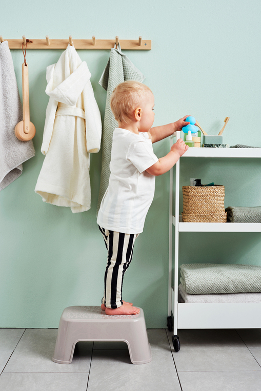 Orthex kid's step stool