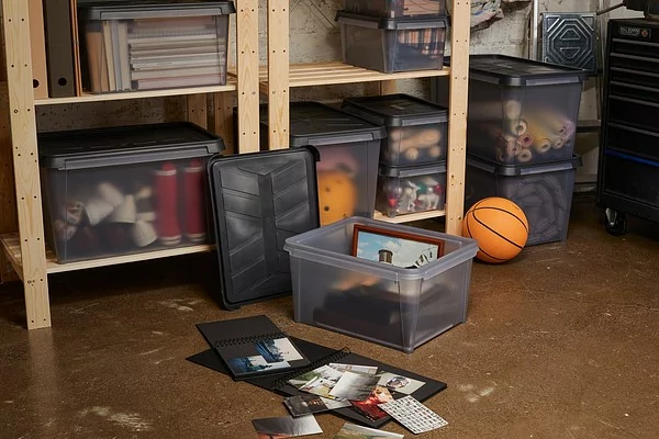 Say goodbye to dust and damp with SmartStore™ Dry